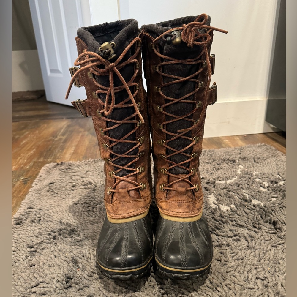Sorel tall boots